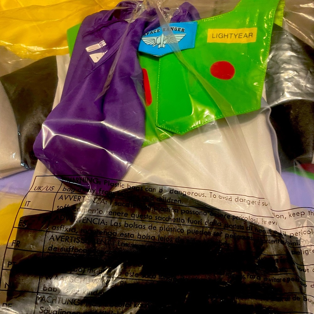 Buzz light year Halloween costume 4T New
